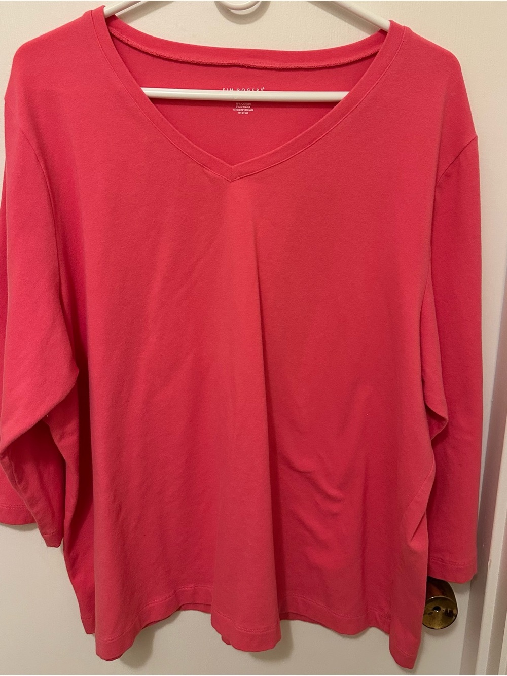 Soft V-Neck Women's Top in Coral Pink 3/4 Sleeves 2X